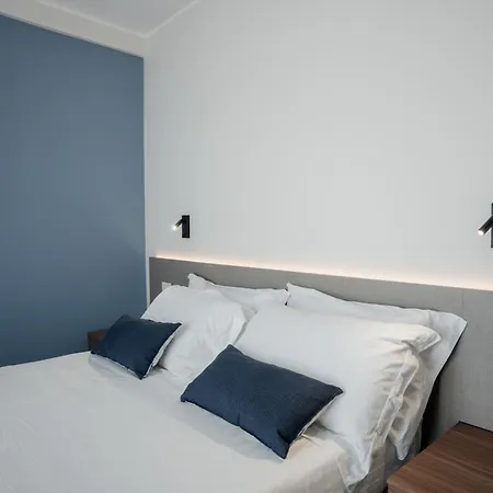 Tell Him Seafront Apartment Bari